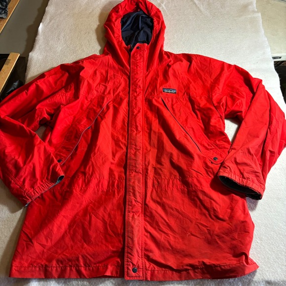 Vintage Patagonia Red Hooded Rain Jacket Men's Size Large Waterproof Shell Storm